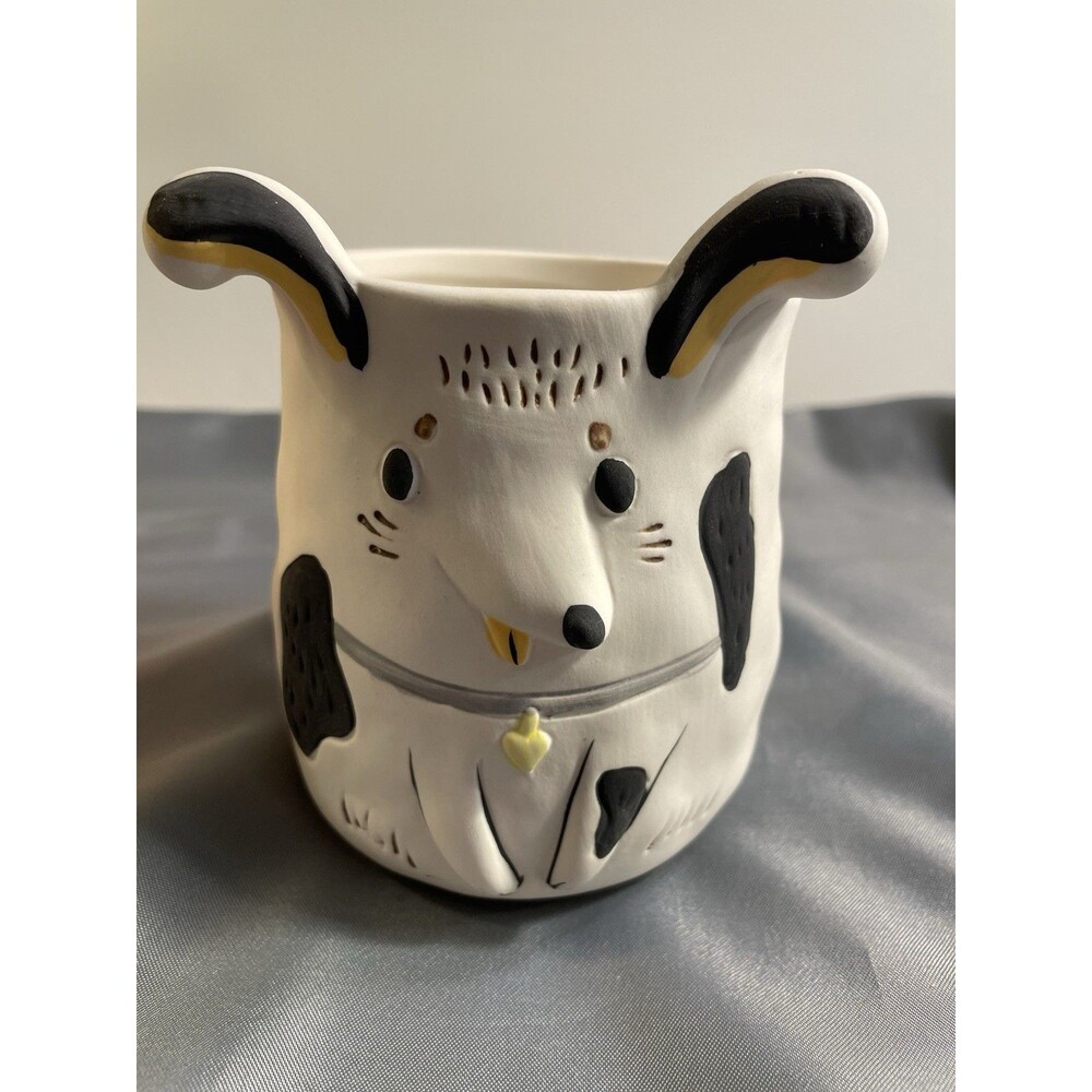 Petlura “Cooper” Dog Planter